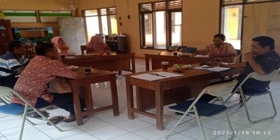 Rapat  Pemdes Dan BPD Persiapan  Pembahasan Perdes Tentang Persiapan Penjaringan / Pengisian Perangkat Desa 